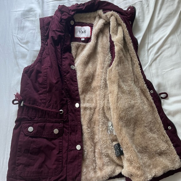 Maroon Vest - Picture 5 of 5